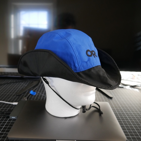 outdoor research gore tex hat